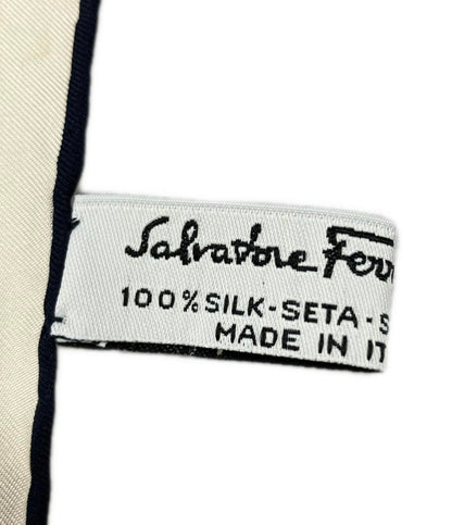 サルヴァトーレフェラガモ スカーフ シルク100% レディース Salvatore Ferragamo