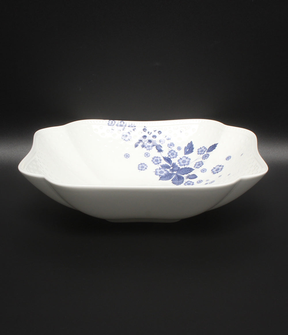 美品 WEDGWOOD スクエアボウル 皿 23cm ストロベリーブルーム インディゴ ウェッジウッド
