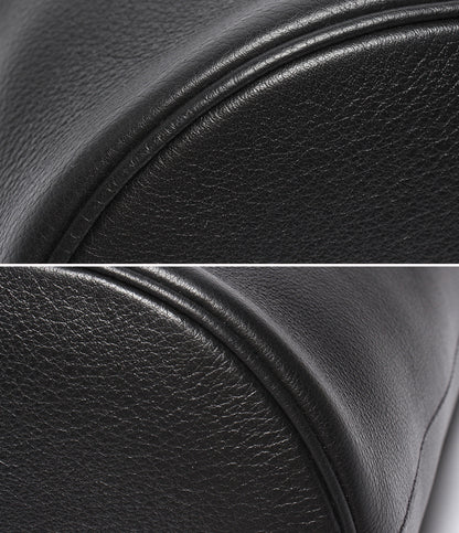 美品 PRADA ショルダーバッグ 肩掛け バックル ベルト付 レザー バケットバッグ レディース プラダ