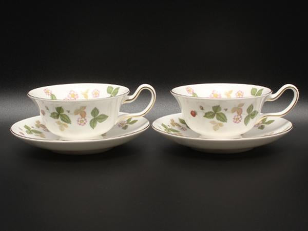 ウェッジウッド　ワイルドストロベリー　カップ&ソーサー2客セット ワイルドストロベリー|WEDGWOOD公式オンラインストア