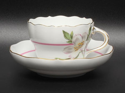美品 Meissen カップ＆ソーサー ベーシックフラワー マイセン
