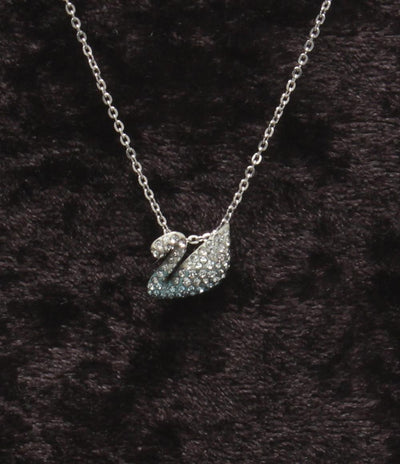 美品 SWAROVSKI ネックレス スワンモチーフ 白鳥モチーフ レディース スワロフスキー