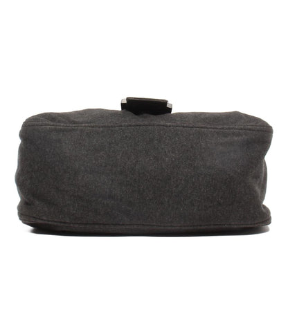 フェンディ ショルダーバッグ 肩掛け マンマバケット レディース FENDI