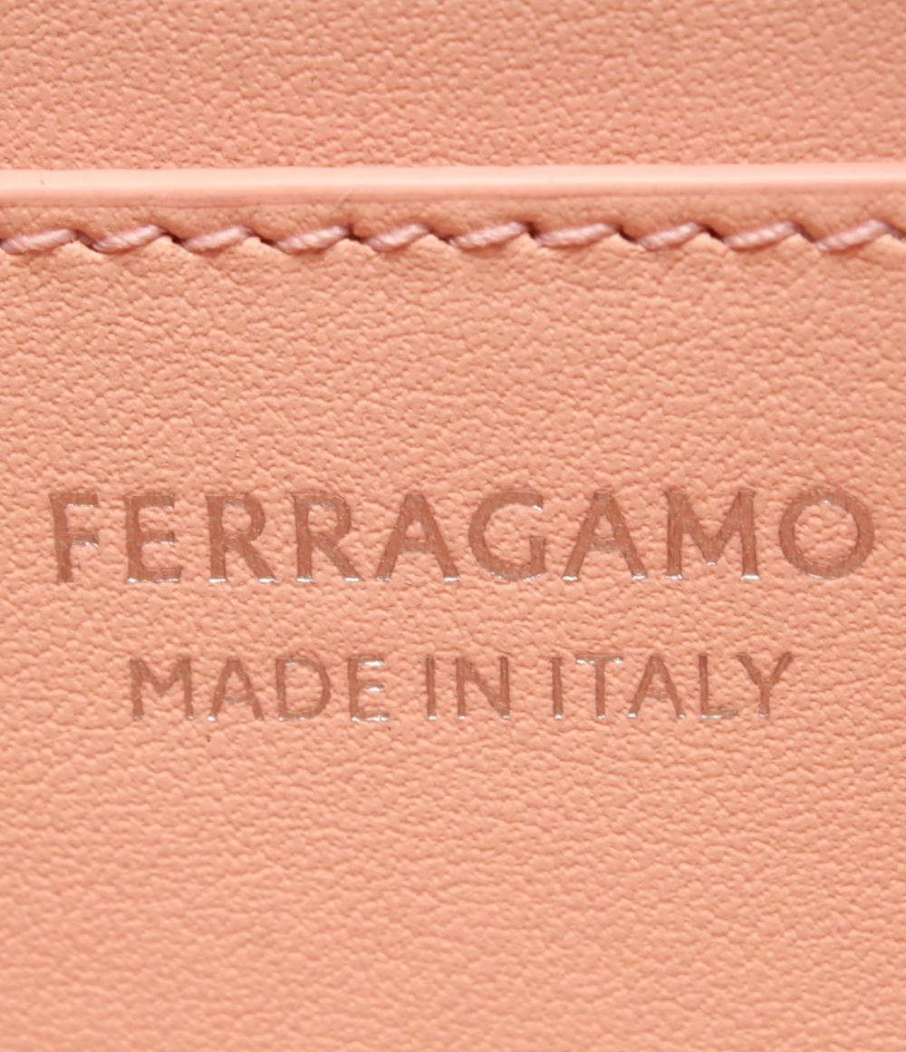 フェラガモ ショルダーバッグ 斜め掛け 肩掛け スモールカメラケース ガンチーニ レディース FERRGAMO FERRGAMO ショルダーバッグ 斜め掛け 肩掛け スモールカメラケース