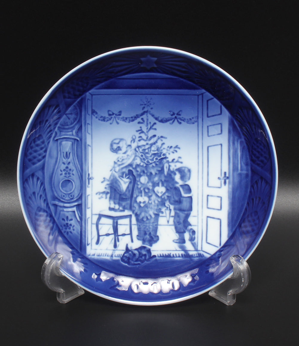 美品 Royal Copenhagen イヤープレート 飾り皿 18cm 2000 ロイヤルコペンハーゲン