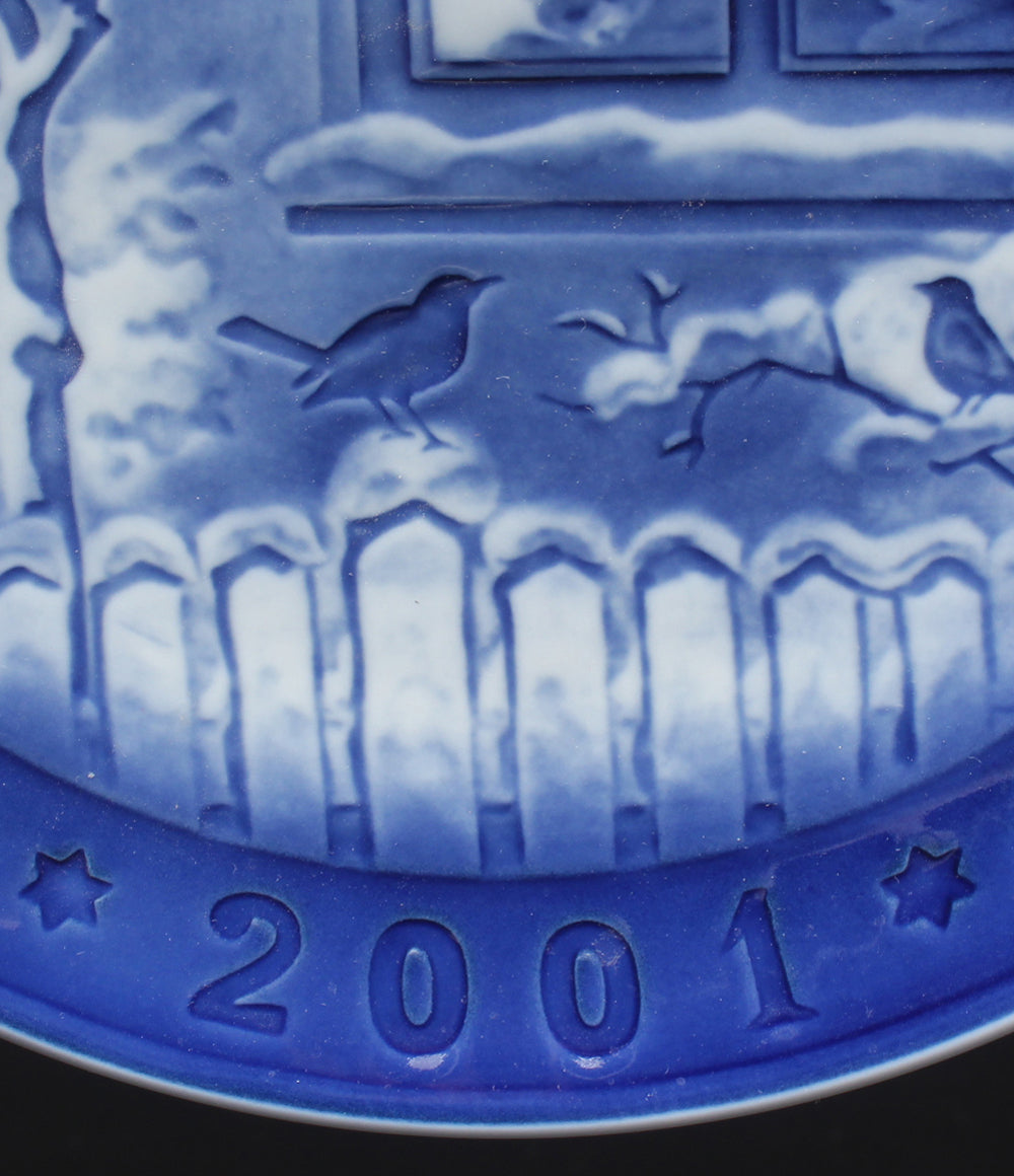 美品 Royal Copenhagen イヤープレート 飾り皿 18cm 2001 ロイヤルコペンハーゲン