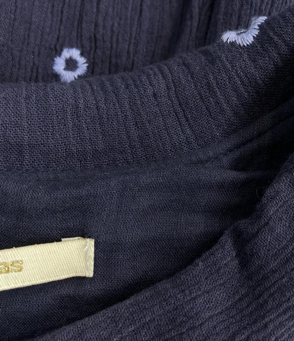 ヌキテパ コットンガーゼ フルエンブロイダリーフリル カラー