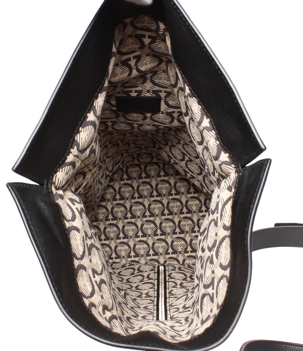 美品 サルヴァトーレフェラガモ ボディバッグ スリングバッグ ガンチーニ ユニセックス Salvatore Ferragamo