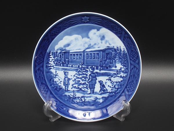 美品 ロイヤルコペンハーゲン イヤープレート 飾り皿 18cm 2004 Royal Copenhagen