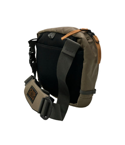 美品 MYSTERY RANCH ショルダーバッグ 斜め掛け レディース ミステリーランチ