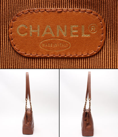 CHANEL ショルダーバッグ 肩掛け ゴールド金具 キャビアスキン トリプルココマーク ４番台 レディース シャネル