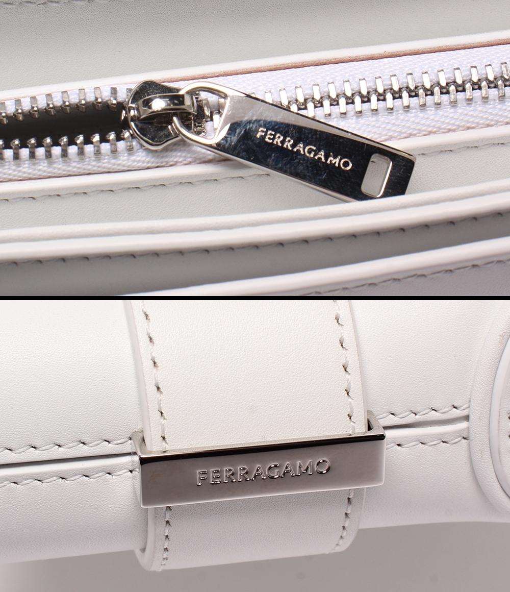 美品 Ferragamo ショルダーバッグ 肩掛け ホーボー ガンチーニ レディース フェラガモ