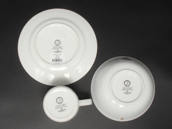 美品 WEDGWOOD プレート 皿 オートミールソーサー マグカップ 3点セット ピーターラビット ウエッジウッド