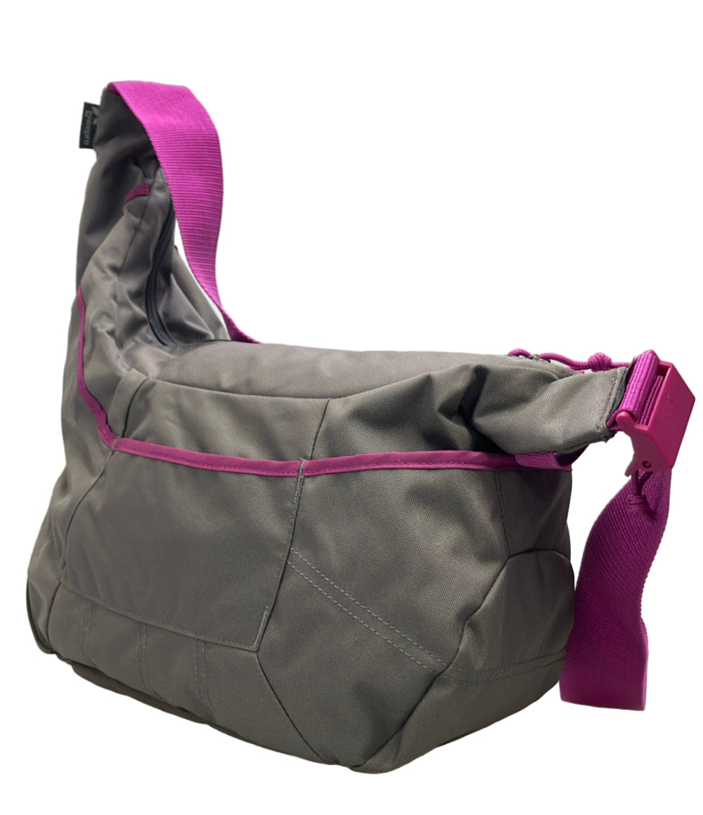 美品 Lowepro ショルダーバッグ カメラバッグ パスポートスリング2 メンズ ロープロ