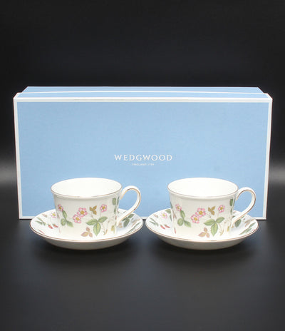 美品 WEDGWOOD カップ＆ソーサー 2客セット ペア デルフィ ワイルドストロベリー ウェッジウッド