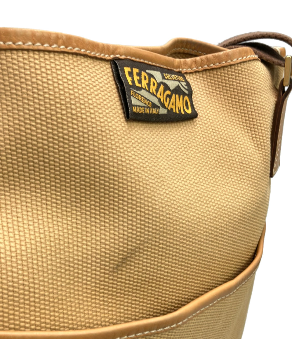 サルヴァトーレ フェラガモ 良品 イタリア製 スウィヴル式 ドッグ 犬 ゴールド 中古・古着通販】Salvatore Ferragamo (サルヴァトーレ フェラガモ