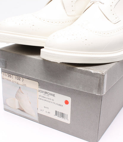 Tom Brown wing tip shoes white