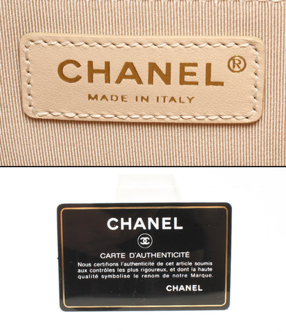Chanel Beauty Products ขนาดเล็กกระเป๋าช้อปปิ้ง Chanel อื่น ๆ สตรี Chanel