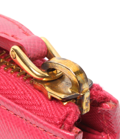 Prada的L形拉链钱包Safiano皮革女装（长度钱包）PRADA