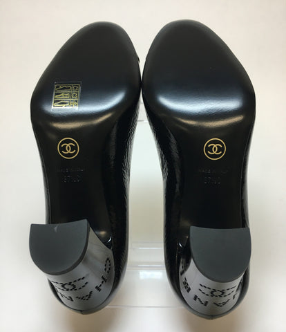Chanel Like New Coco Mark Logo Punching Heel Pumps Women's SIZE 37 1/2 (M) CHANEL