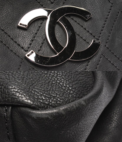Chanel Leather Shoulder Bag Diamond Stitch Ladies CHANEL