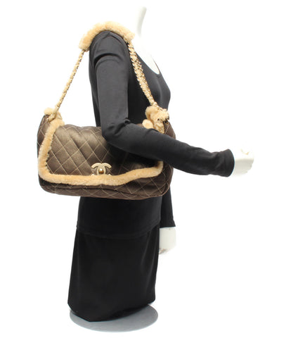 กระเป๋าสะพาย Chanel Mouton Matrasse Ladies CHANEL