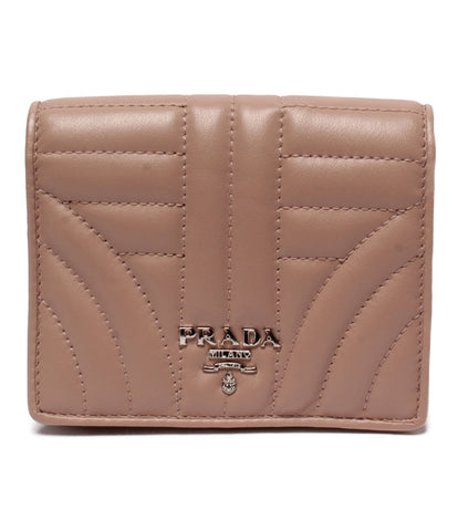 Prada ผลิตภัณฑ์ความงามพับกระเป๋าสตางค์หนัง 1MV204 ผู้หญิง (กระเป๋าสตางค์ 2 เท่า) Prada
