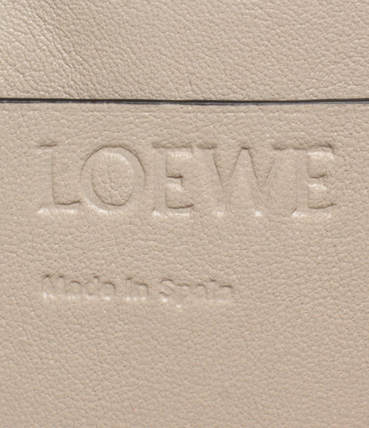 ロエベ 美品 三つ折りコンパクト財布  アナグラム   C660S26X03 レディース  (3つ折り財布) LOEWE