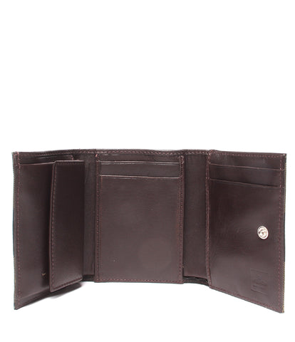 フェンディ 美品 三つ折りコンパクト財布 ペカン      レディース  (3つ折り財布) FENDI
