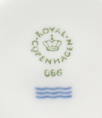 ロイヤルコペンハーゲン 美品 カップ＆ソーサー  ホワイトフルーテッド       Royal Copenhagen