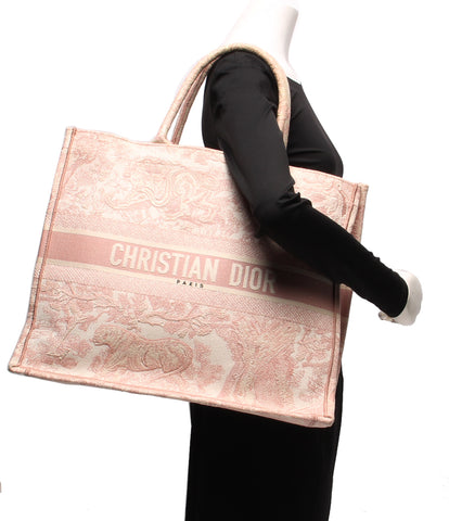 クリスチャンディオール  トートバッグ DIOR BOOK TOTE バッグ ラージ トワル ドゥ ジュイ エンブロイダリー    レディース   Christian Dior