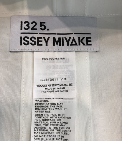 美品 箔シリーズ 再生ポリエステルジャケット     IL55FD011 レディース SIZE 3 (L) 132 5. ISSEY MIYAKE