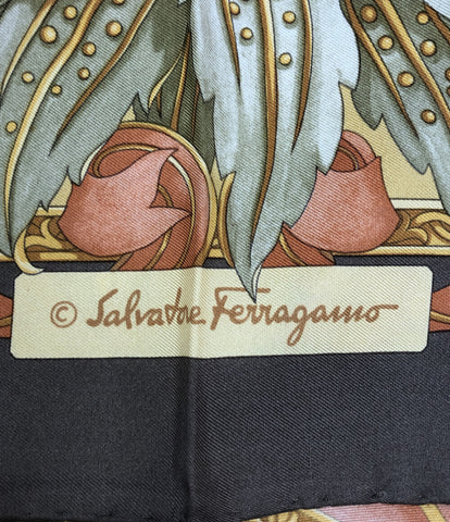 サルバトーレフェラガモ  スカーフ キリン柄      レディース  (複数サイズ) Salvatore Ferragamo