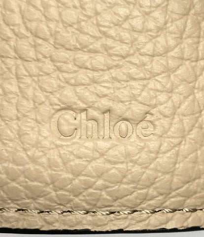 クロエ  三つ折り財布  アルファベット   CHC21WP946F576J5 レディース  (3つ折り財布) Chloe