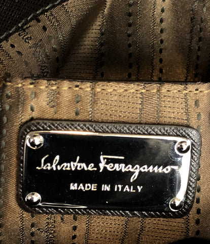 サルバトーレフェラガモ 美品 ショルダーバッグ  ガンチーニ   AU21 B723 レディース   Salvatore Ferragamo