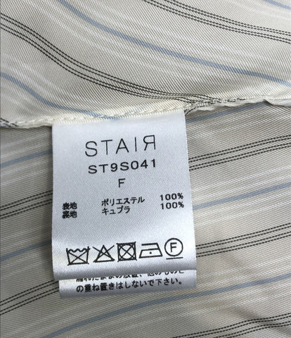 สินค้าความงามเสื้อผู้หญิงขนาด F (m) stair