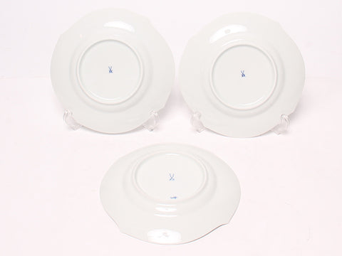 Meissen Beauty Plate Set of 3 Wave Play White Meissen