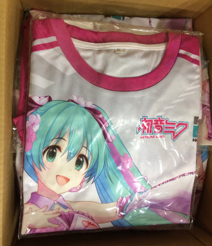 As good as new Hatsune Miku T-shirt XL size 1 box / 30 points set Bulk sale Assorted purchasing corporation